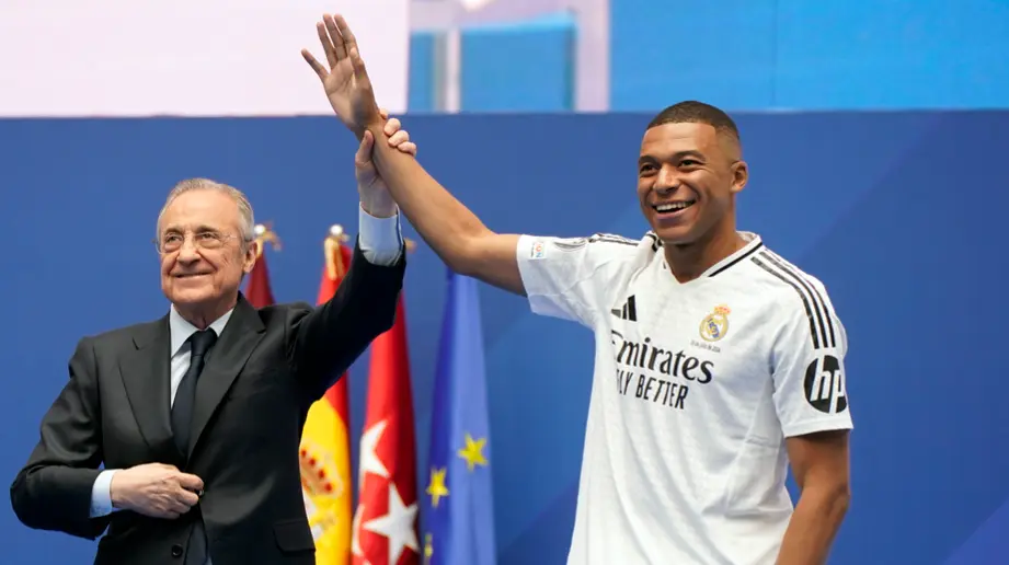 Real Madrid president Florentino Perez and Kylian Mbappe