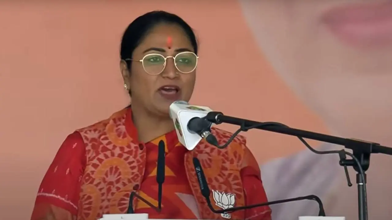 Rekha Gupta takes oath as the Chief Minister of Delhi