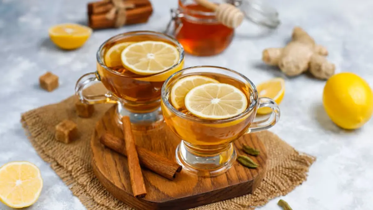 Detox Drinks To Fight Air Pollution Representation of photo