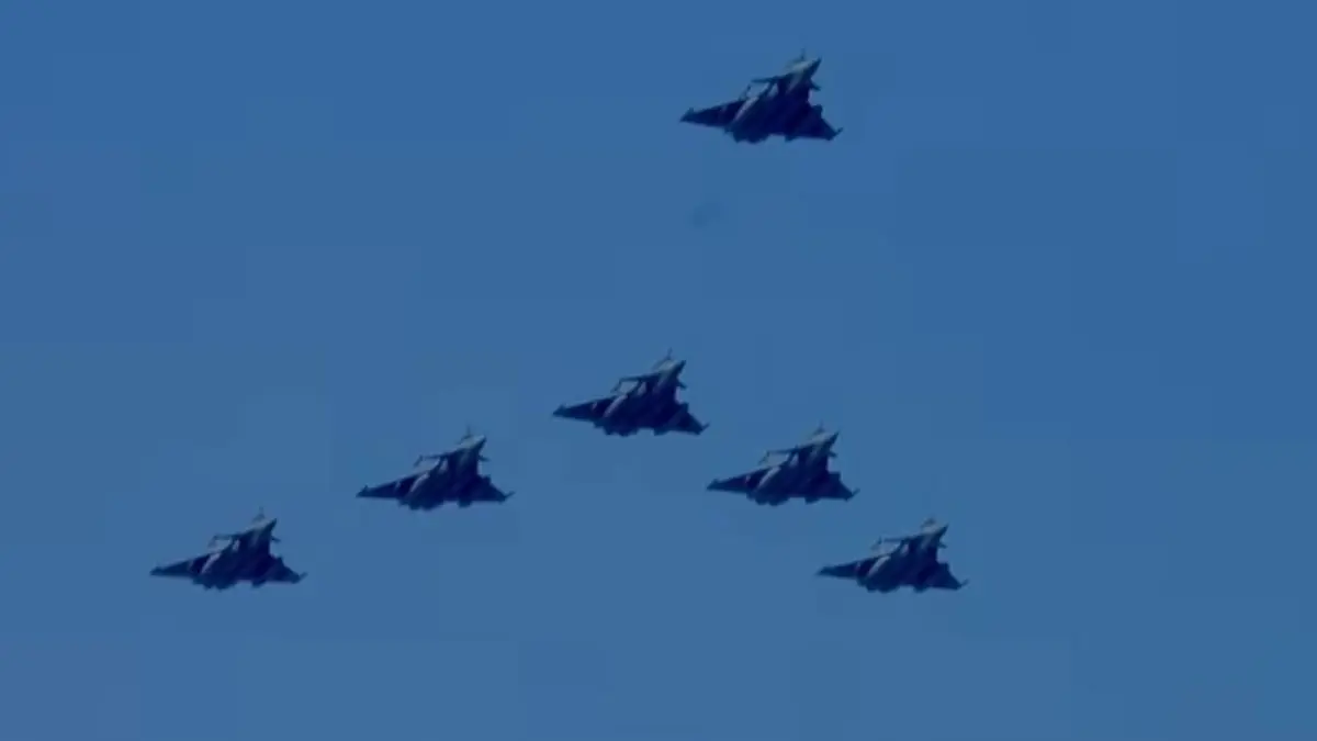 Republic Day 2026: Rafales, Su-30s, Choppers, Surface to Air Missiles, Netra Provide Aerial Shield to Delhi Republic Day 2026: Rafales, Su-30s, Choppers, Surface to Air Missiles, Netra Provide Aerial Shield to Delhi