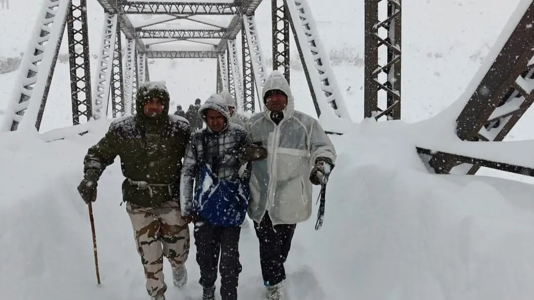 Rescue on war footing after avalanche near Badrinath Dham in Chamoli