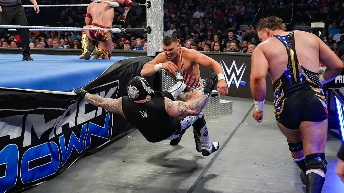 Rey Mysterio Gets Injured During Friday Night SmackDown