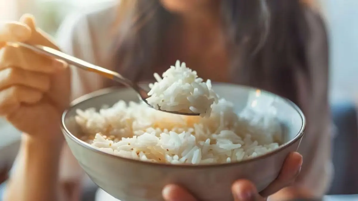 Rice Health Tips: क्या सेहत के लिहाज से रात में चावल खाना ठीक है? जानें Rice Health Tips