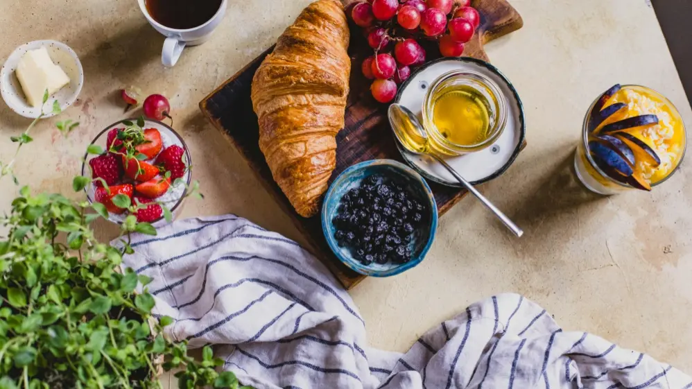 What Is Rice Paper Croissant? The Viral Fusion Treat That’s Taking Foodies By Storm + Easy Recipe! Rice Paper Croissant