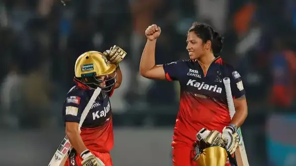 Richa Ghosh kanika ahujaa brilliance partnership as rcb beat gg in wpl 2025 opener