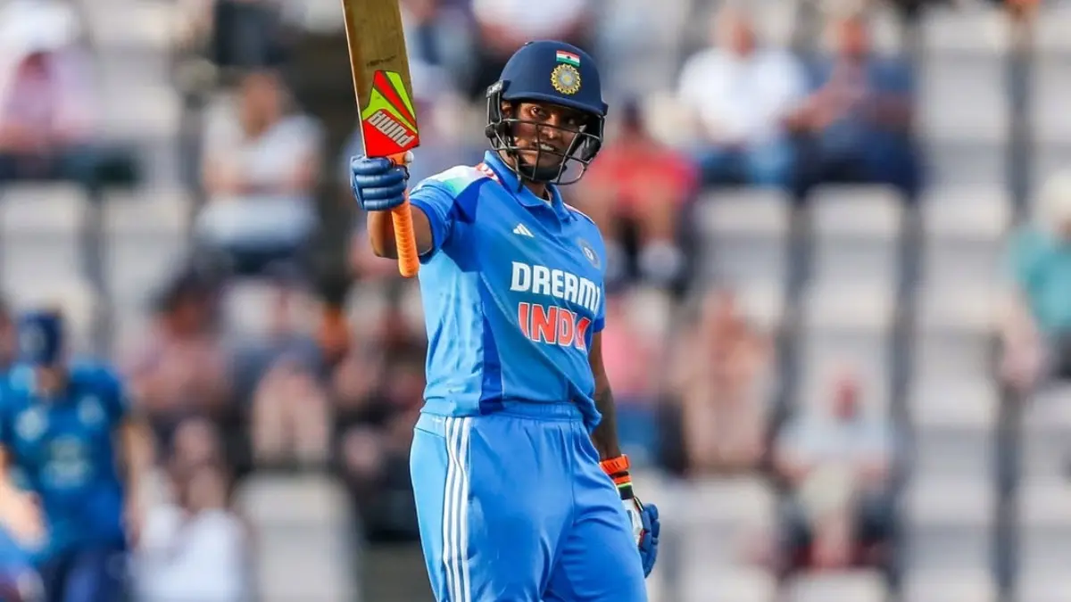 Deepti Sharma Opens Up On Adopting Rishabh Pant’s Signature One-Handed Six Against England-W: 'Have Played These Shots In Practice' Rishabh Pant