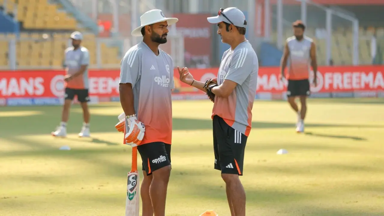 'I Am The Same Guy Who Got Results In England': Gautam Gambhir Sets The Record Straight, Addresses Concerns Around His Future As Test Coach Rishabh Pant and Gautam Gambhir