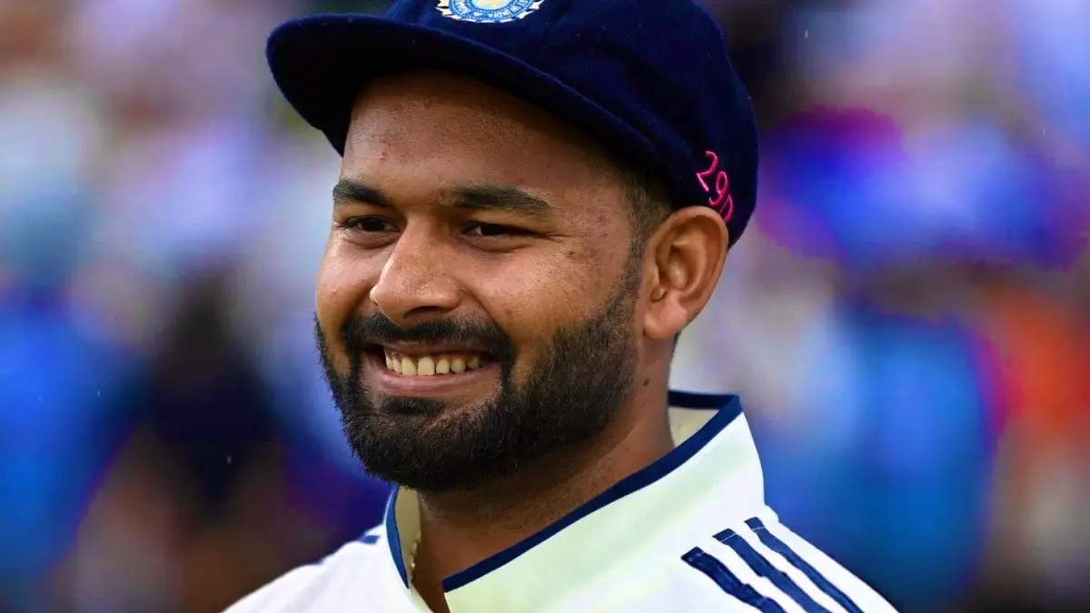 Rishabh Pant in Trouble; Team India Vice-Captain Reprimanded For Breaching 'ICC Code of Conduct' Rishabh Pant reprimanded
