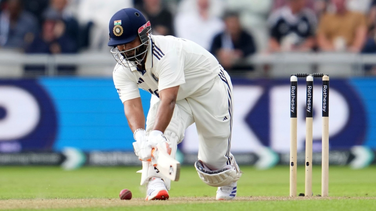India Vice Captain Rishabh Pant Available to Bat In Old Trafford Test ...