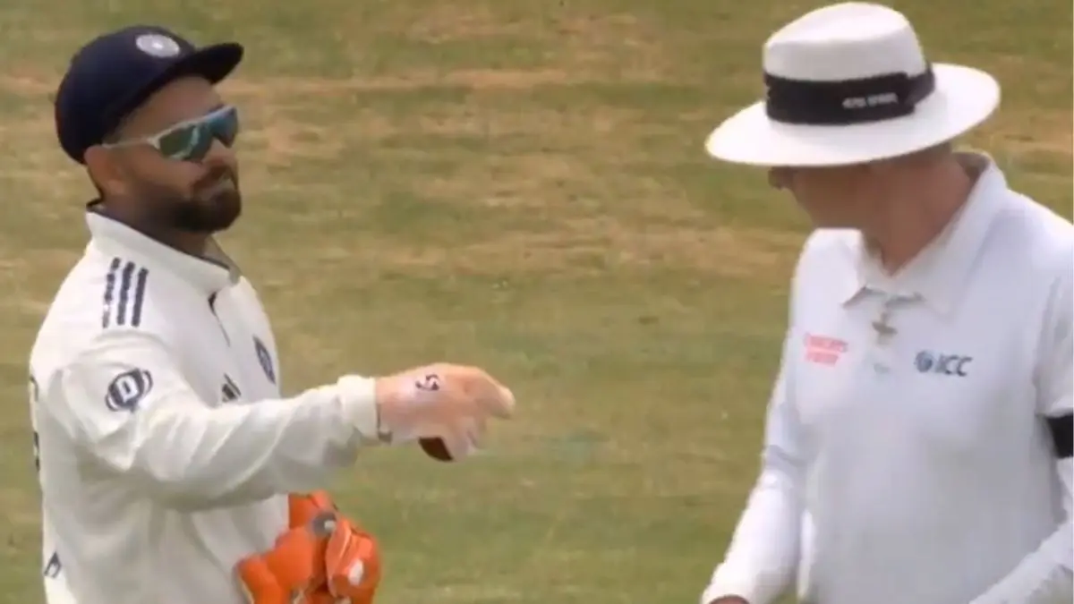 Rishabh Pant throw ball in anger as umpire denies to change it video viral ind vs eng 1st test day 3