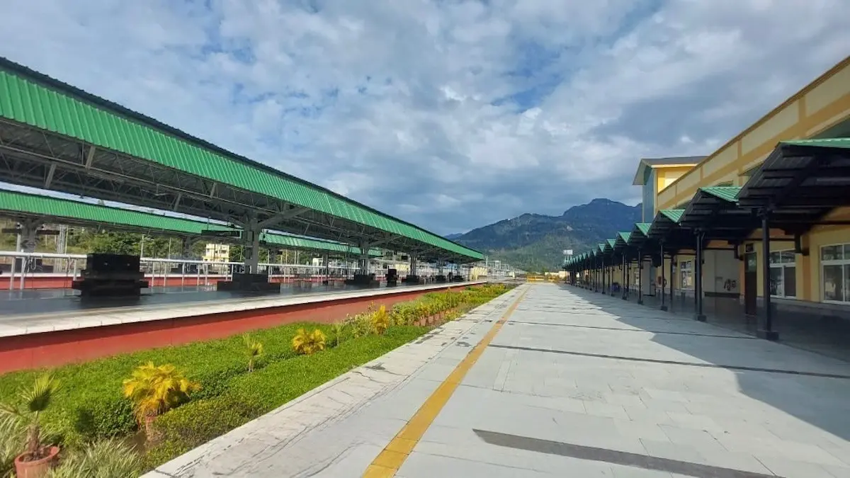 Rishikesh Karnaprayag railway line project