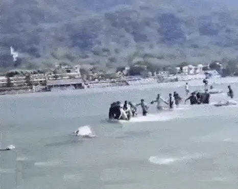 Rishikesh: Over A Dozen Devotees Trapped In Ganga Due To Sudden Rise In Water Level Hours After Chamoli Avalanche Rishikesh
