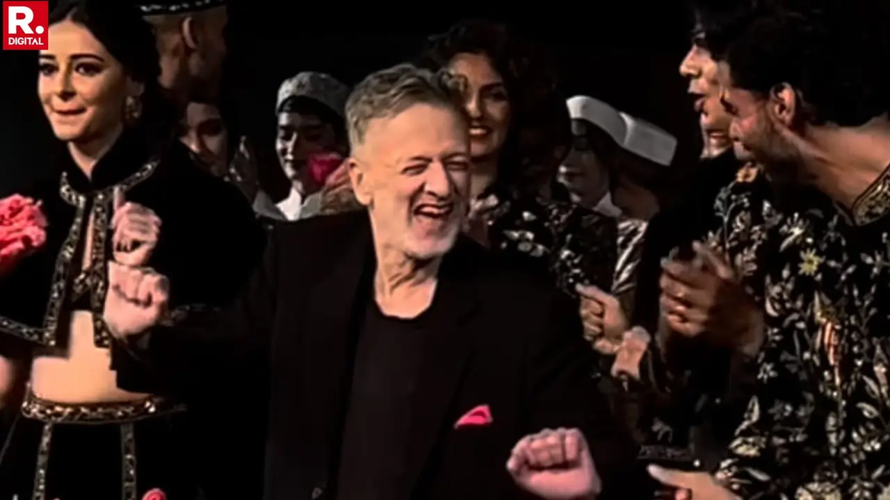 BREAKING: Rohit Bal —India's Master of Fabric and Fantasy— Dies At 63, Industry Mourns Rohit Bal gave his well-wisher's, fans, and the fashion world a night to remember as he presented his latest collection 'Kaaynaat'.