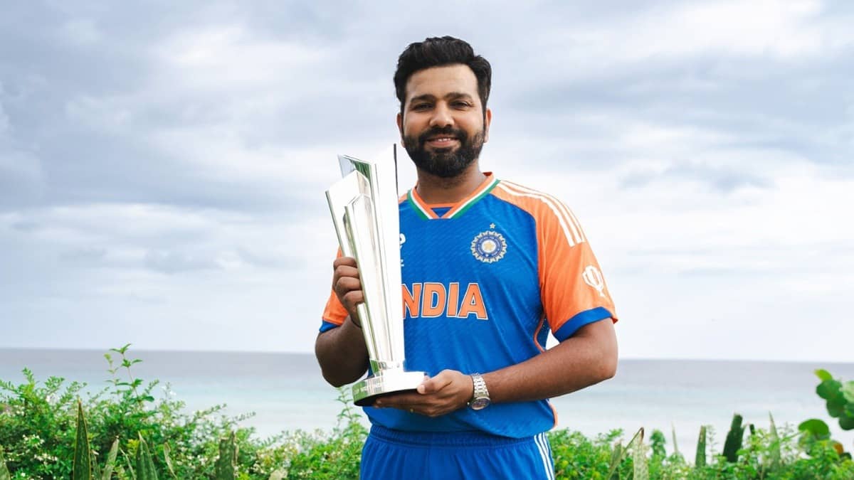 Rohit Sharma poses with the T20 World Cup 2024 trophy