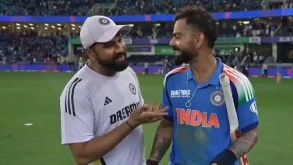 Rohit Sharma's reaction to Virat Kohli's century