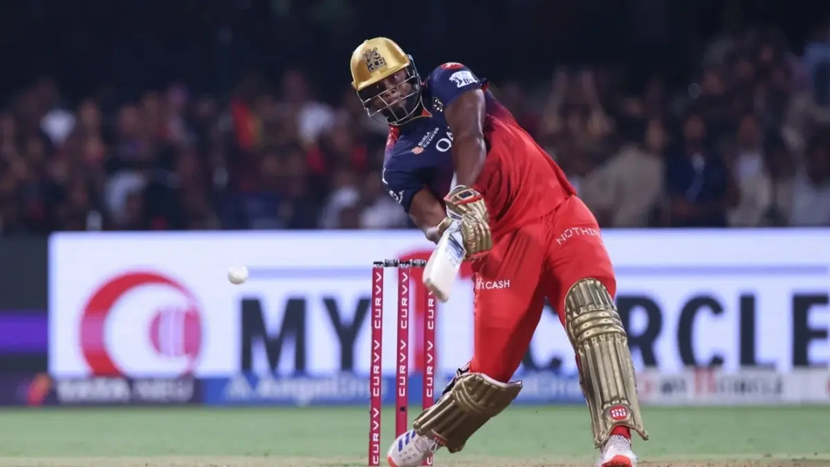 Romario Shepherd in action against CSK