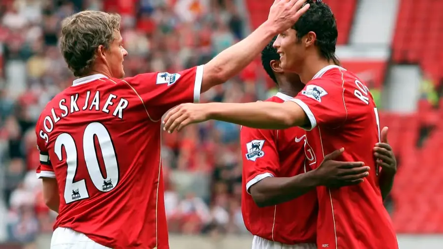 Manchester United Closing In On Blockbuster Signing of Former Cristiano Ronaldo Teammate Manchester United to sign Ronaldo's former teammate