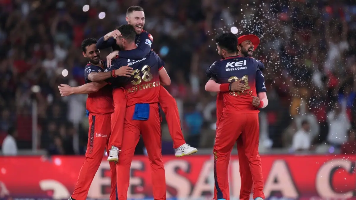 Here's How Much Royal Challengers Bengaluru Will Earn After Winning Maiden IPL Title Following Win Over Punjab Kings In The Final Royal Challengers Bengaluru players celebrate their maiden IPL title win