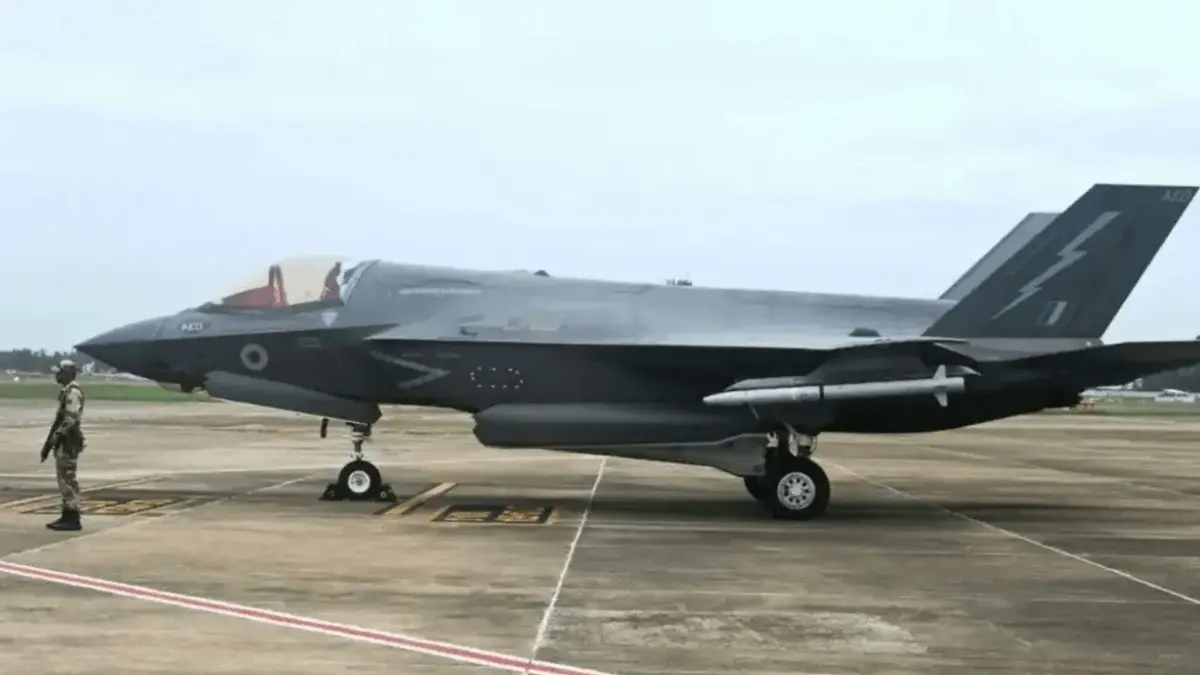 From Emergency Landing to Takeoff: Timeline of British Royal Navy’s F-35B Fighter Jet’s 38-Day Stay in Kerala After Hydraulic Fault Royal Navy F-35
