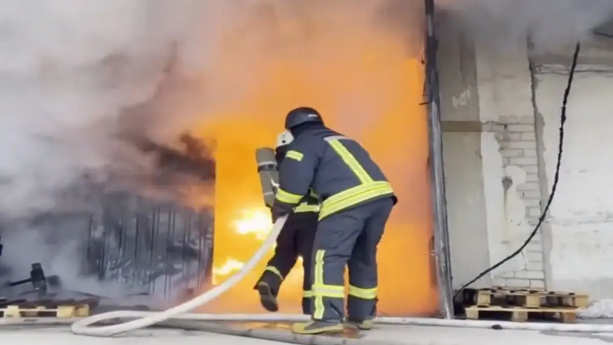 Russia Unleashes Massive Drone and Missile Attack on Ukraine as Diplomatic Talks Continue