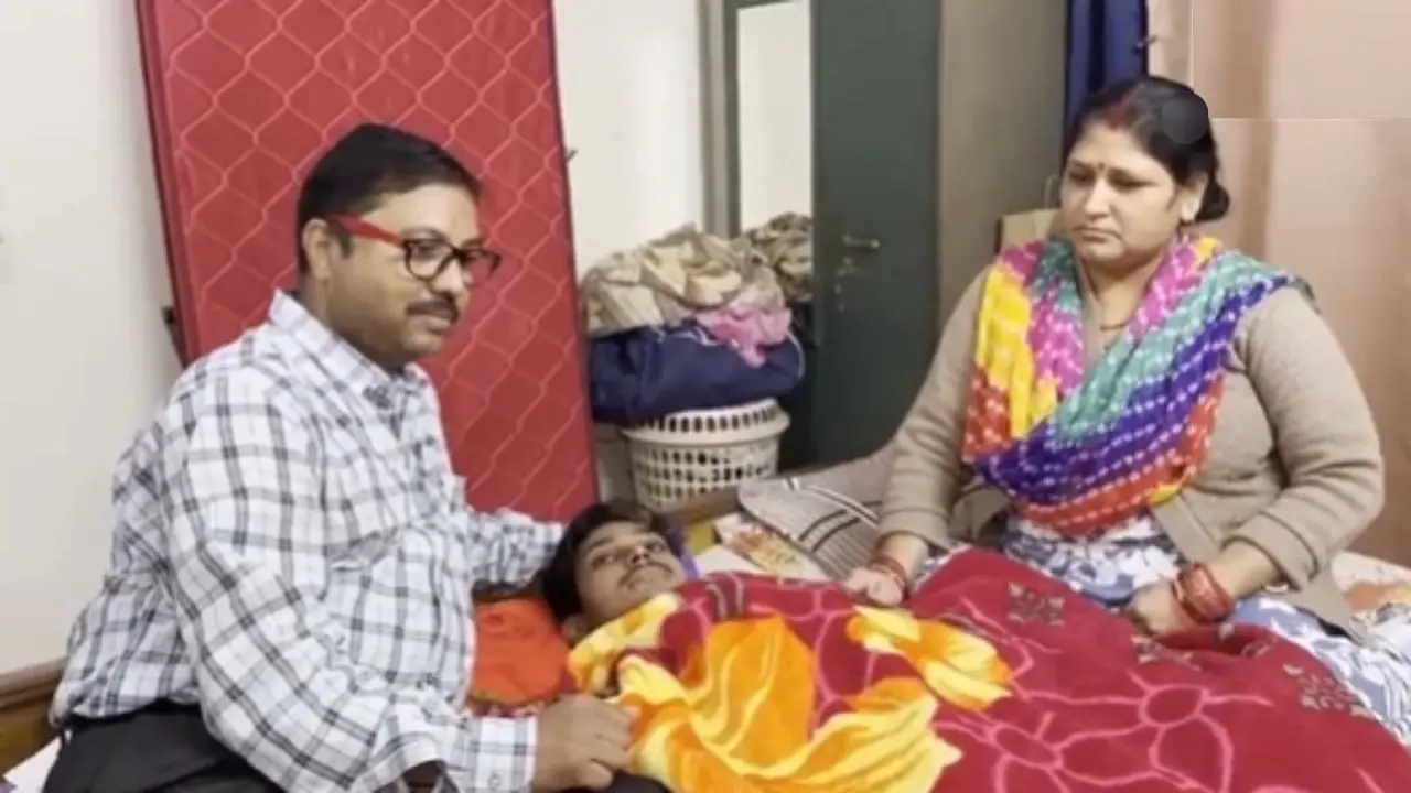 4 स्टेज कैंसर से जंग लड़ रहे बेटे के लिए पिता ने रूस सरकार को भेजा पत्र, वैक्सीन ट्रायल की गुहार... क्या मिली मंजूरी? Russian cancer vaccine trial appeal