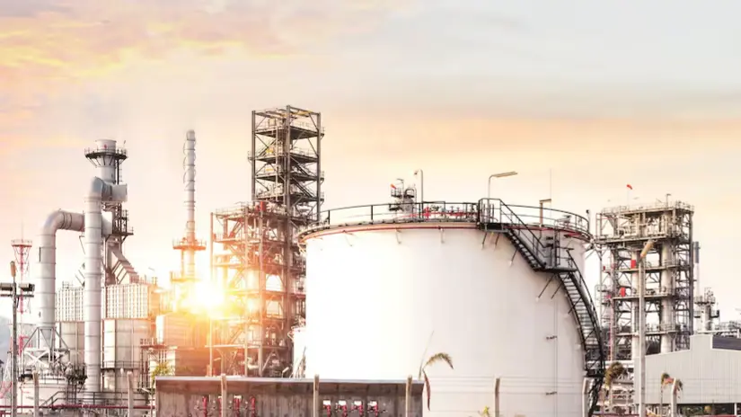 रूसी तेल उद्योग पर नए अमेरिकी प्रतिबंधों को लेकर यूएस के संपर्क में विदेश मंत्रालय: भारत Russian oil industry