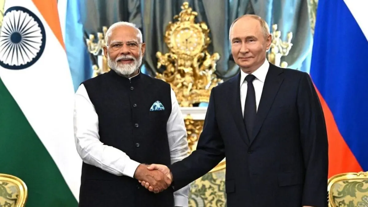 Russian President Vladimir Putin will pay a state visit to India on December 4-5, signalling a strengthening of the special & privileged strategic partnership between New Delhi and Kremlin.