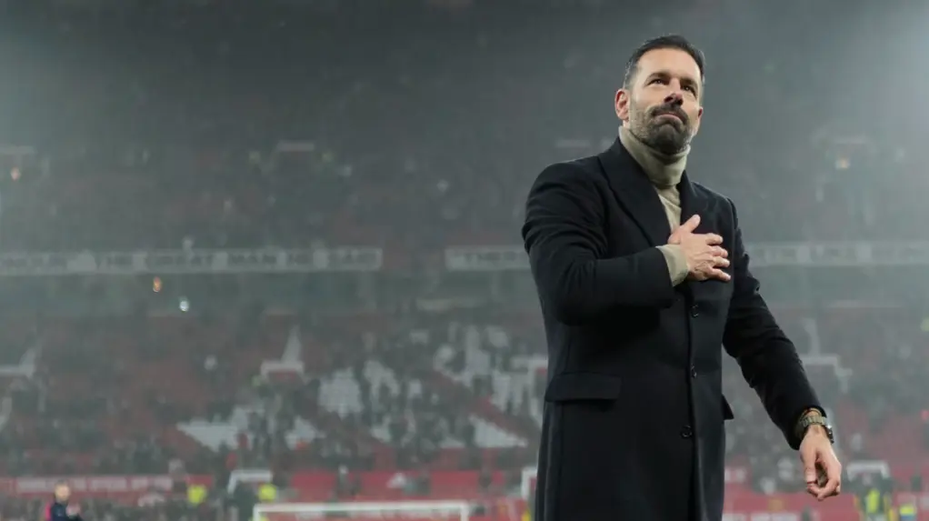 Ruud van Nistelrooy Sends A Heartwarming Parting Message For The Supporters After Man United Exit Ruud van Nistelrooy