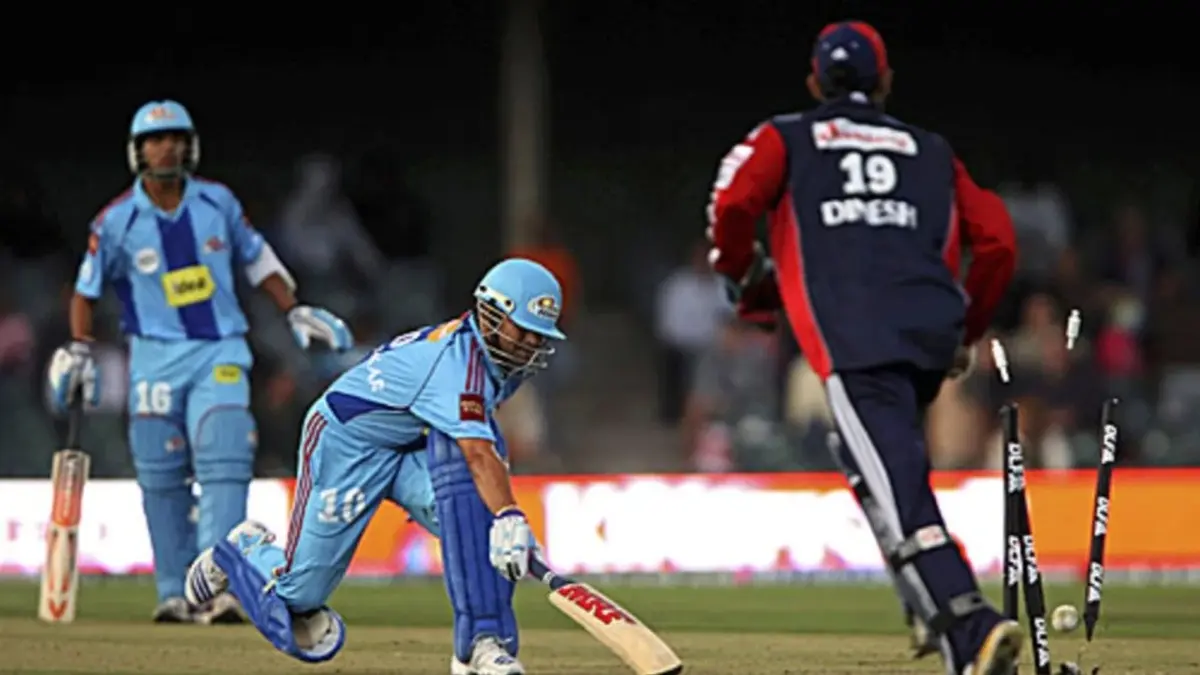 Sachin Tendulkar in action in IPL 2009