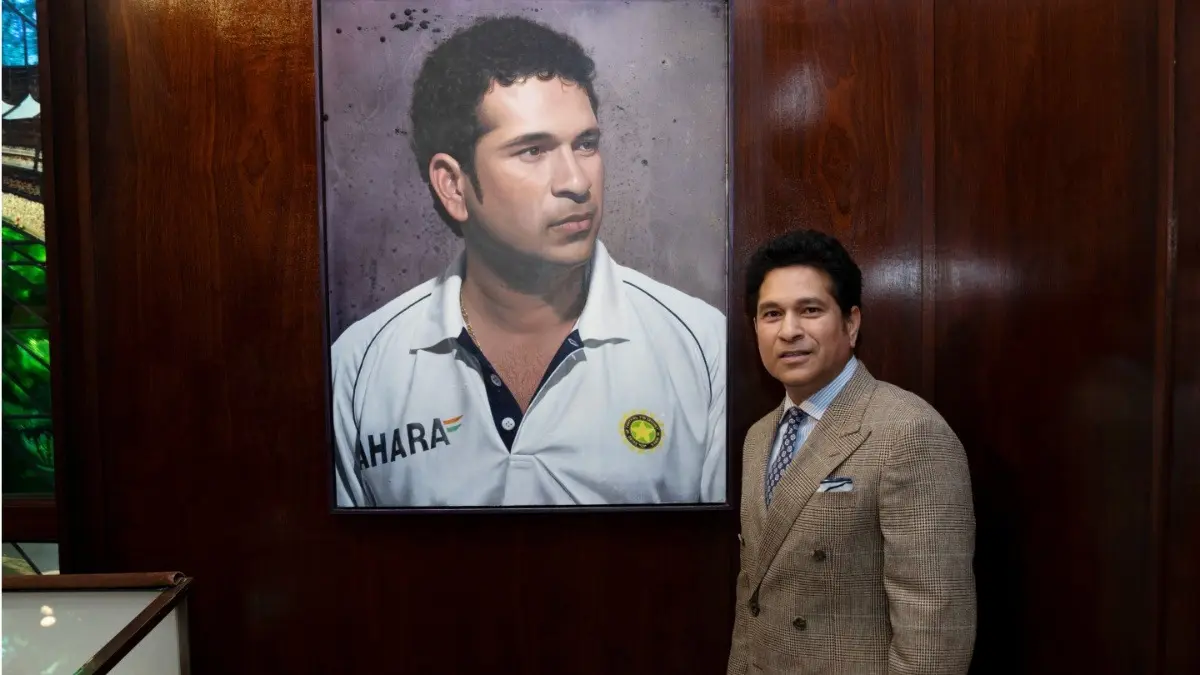 Sachin Tendulkar Breaks Silence On Reports Of Him Contesting For BCCI's President Role: 'No Such Development Has Taken Place' Sachin Tendulkar poses for a picture with his portrait at the Lord's Museum