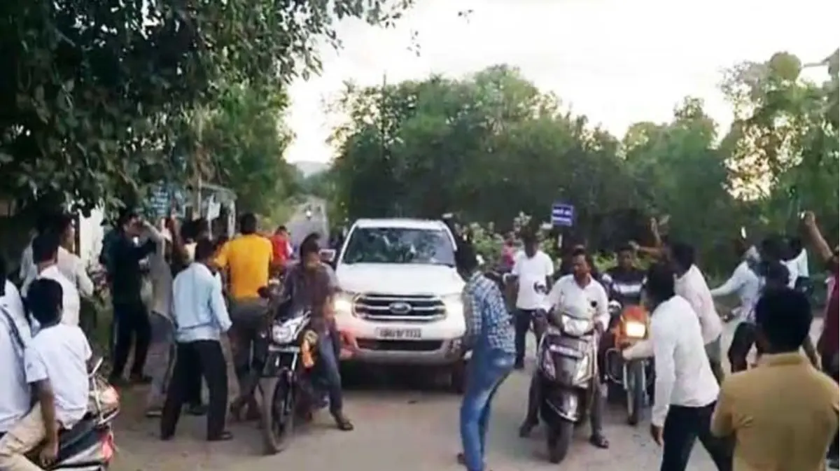 Former BJD MLA Attacked, Car Vandalised by Mob in Odisha’s Jajpur