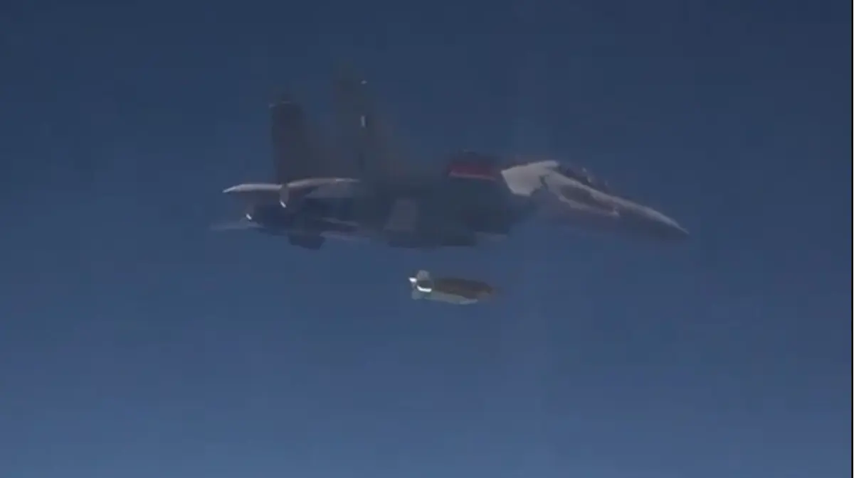 ‘Gaurav’ in Action: DRDO Nails Long-Range Glide Bomb Test From SU-30 MKI | WATCH DRDO Nails Long-Range Glide Bomb Test From SU-30 MKI