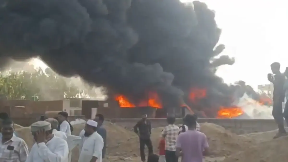 Massive Fire Breaks Out at Plastic and Leather Storage Unit in Haridwar