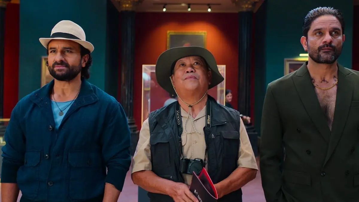 Saif Ali Khan and Jaideep Ahlawat in Jewel Thief trailer