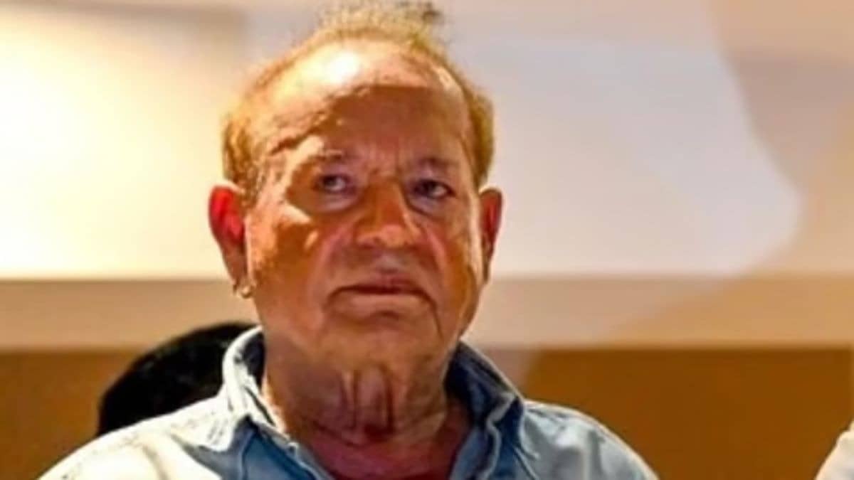 Salim Khan rushed to Lilavati Hospital