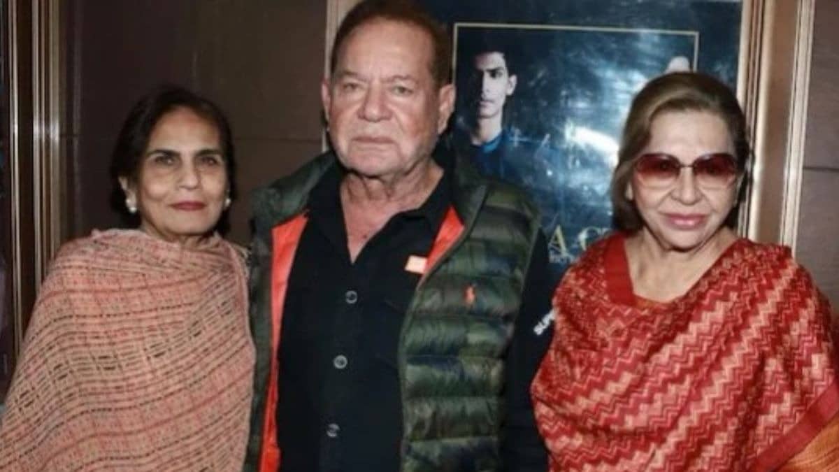 Salim Khan With His Wives Salma And Helen