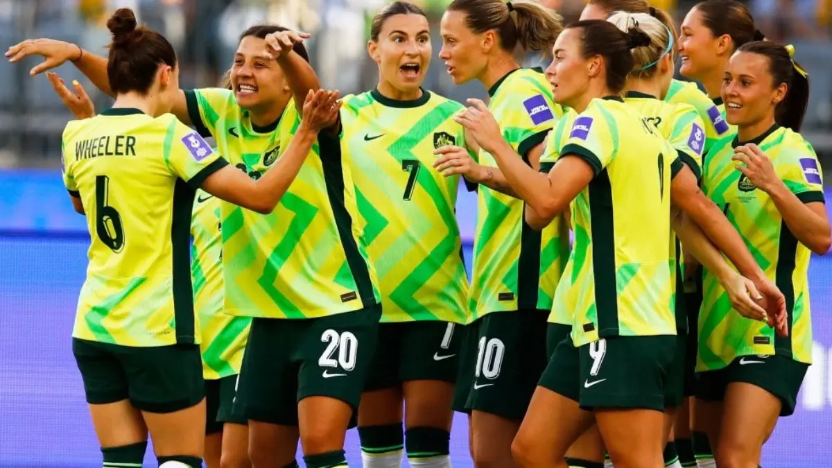 Sam Kerr’s Header Helps Australia Edge Philippines In The Women’s Asian Cup Opener Sam Kerr celebrating with her teammates
