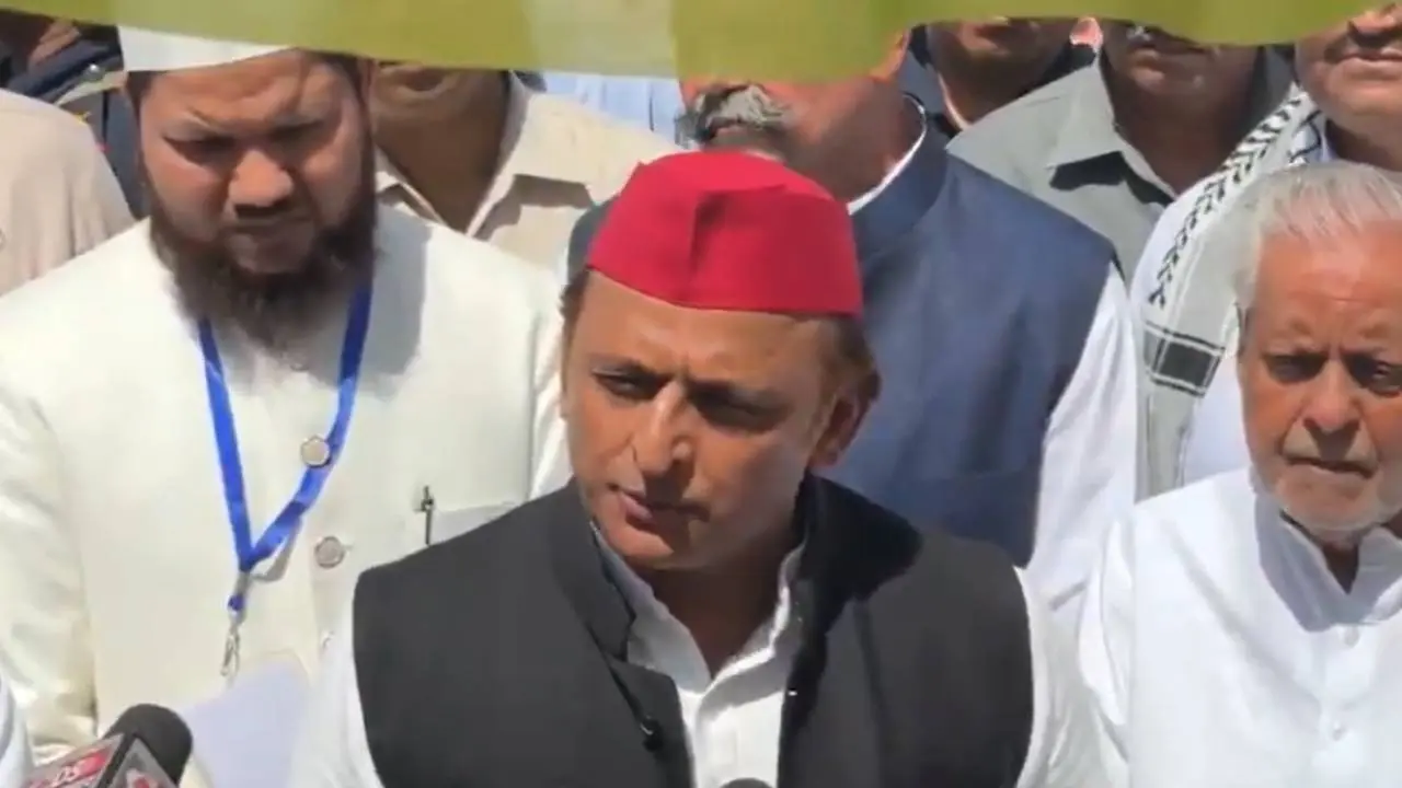 Samajwadi Party Chief Akhilesh Yadav