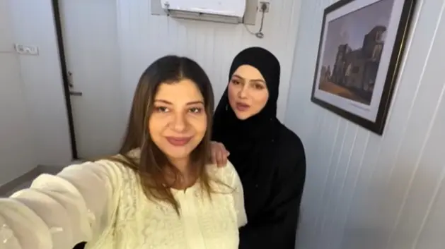 Sambhavna Seth Defends Sana Khan After Massive Backlash Over 'Burqa' Statement, Says 'No One Can Dictate My Clothing' Sambhavna with Sana Khan.