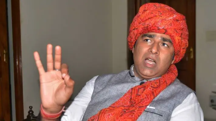 BJP नेता संगीत सोम को मौलाना रशीदी ने दे डाली बड़ी नसीहत, कहा-काशी-मथुरा मस्जिद गिराने से किसने मना किया आपको लेकिन... Sangeet Som