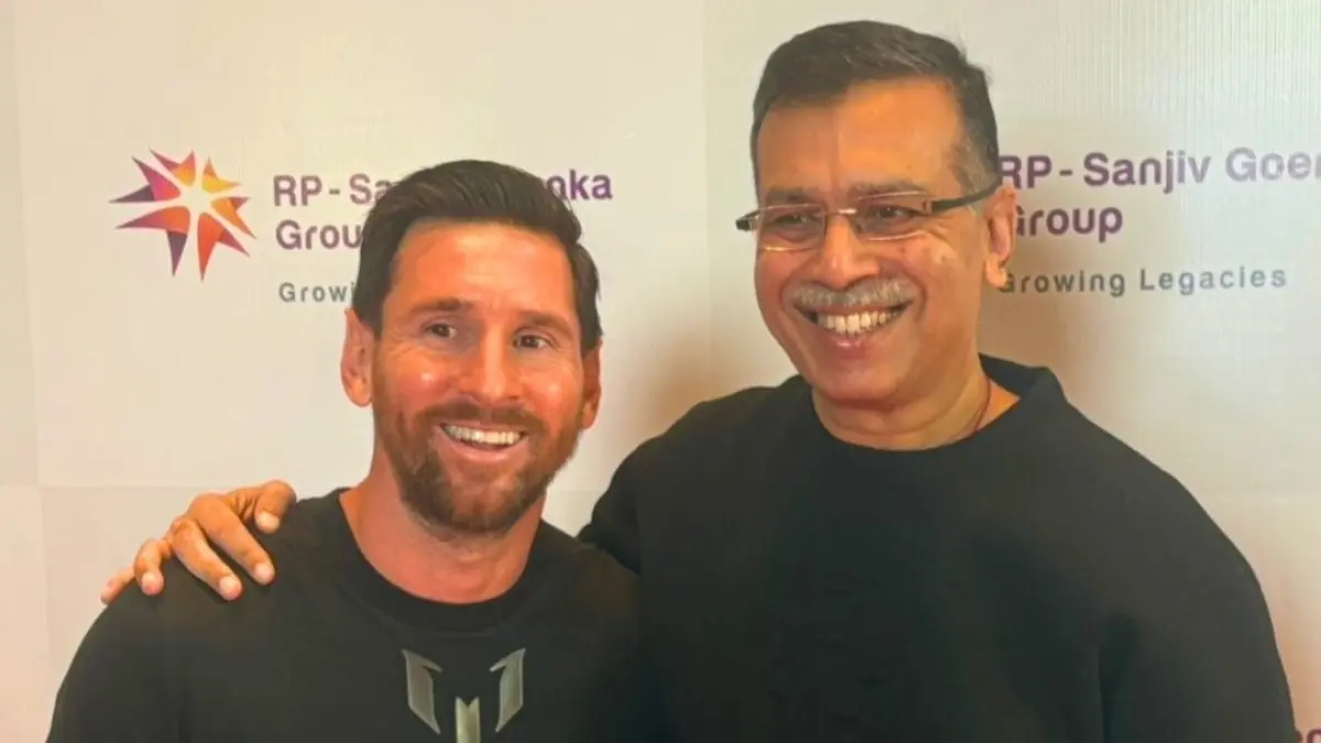 SAnjiv Goenka with Lionel Messi