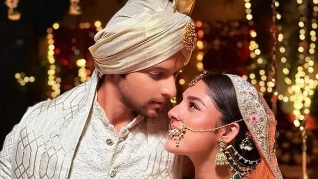 Family Show Se Adult Kab Hua? Anupamaa Face Backlash As Makers Show Prem Kissing Mahi Before His Wedding With Raahi Scene from show Anupamaa