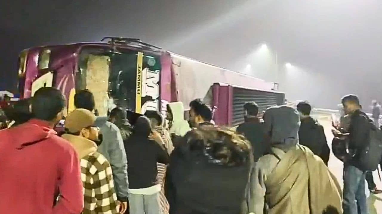 school picnic bus accident