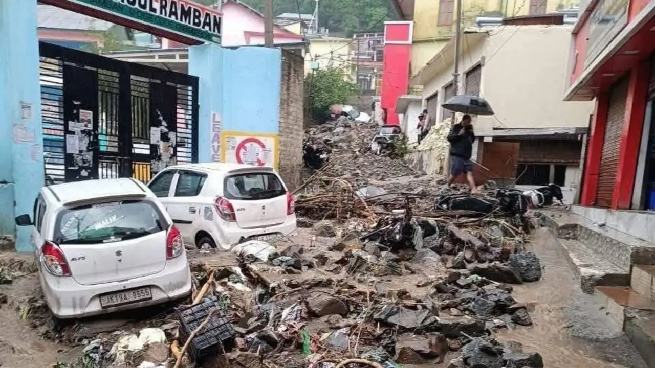 Schools and colleges to remain closed in Ramban on Apr 21