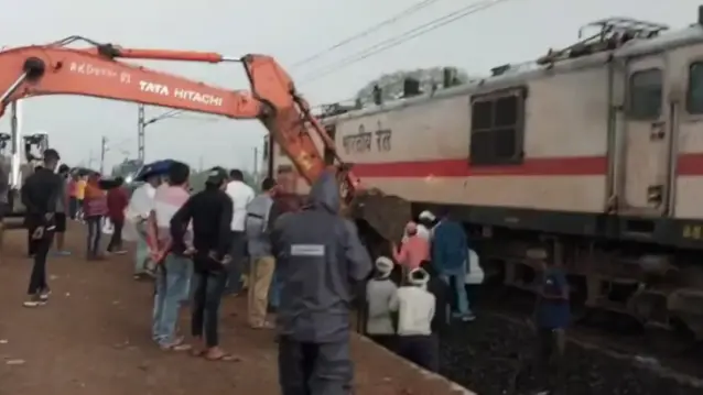 New Jalpaiguri Express Train Stranded in Odisha After Engine Hits Object on Tracks New Jalpaiguri Express train stranded in Odisha’s Balasore after engine hits object on tracks