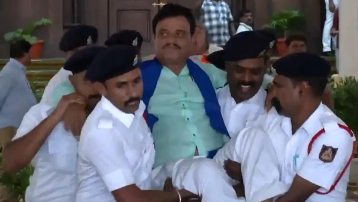 Chaos in Karnataka Assembly