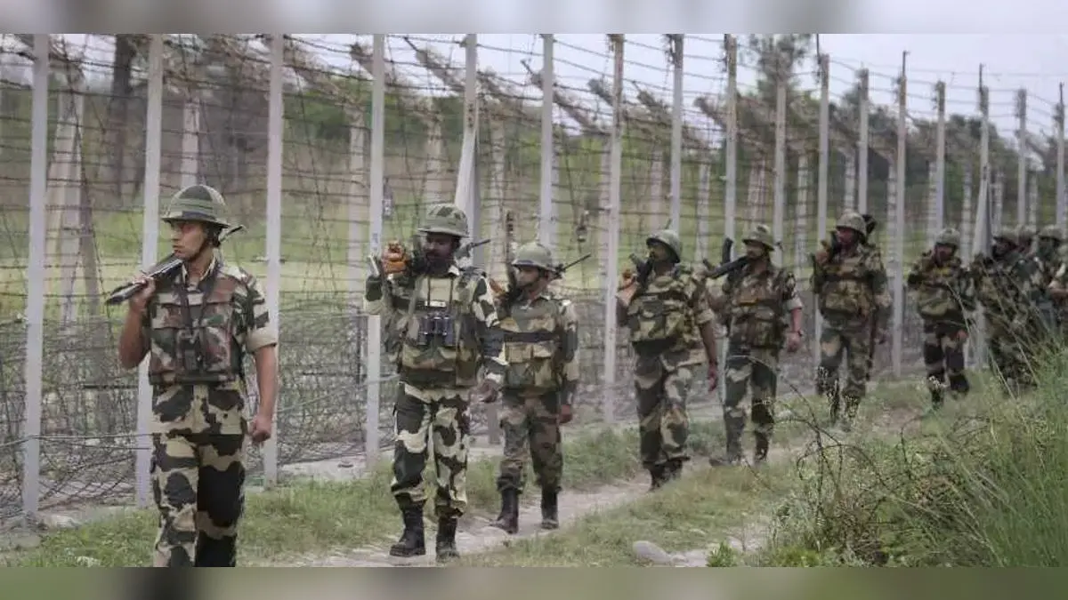 Security Forces Thwart Major Infiltration Attempt Along Indo-Pak Border In Jammu & Kashmir Security Forces Thwart Major Infiltration Attempt Along Indo-Pak Border In Jammu & Kashmir