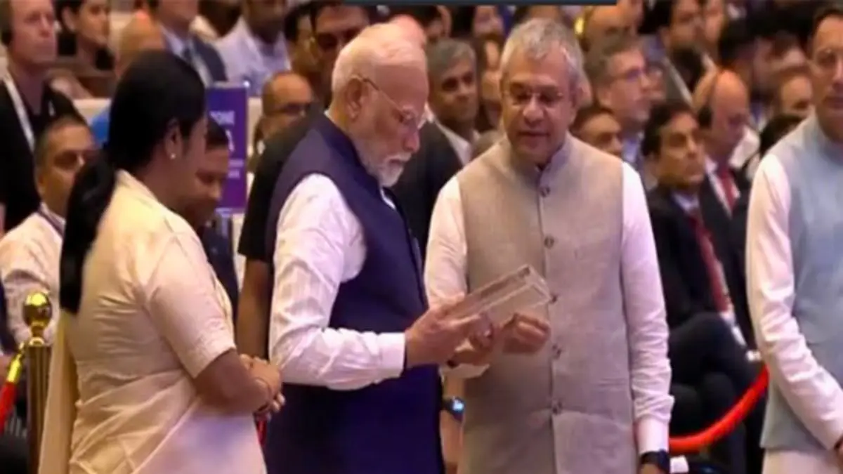 Semicon 2025: First Made in India Chip, Vikram, Presented to PM Modi semicon 2025