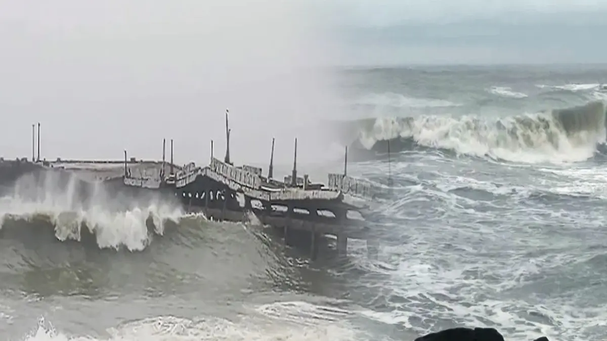 Tamil Nadu: Red Alert In Chennai, Other Districts, Heavy Spells Predicted