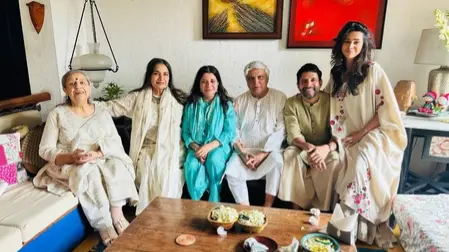 Shabana Azmi and Javed Akhtar wish Eid